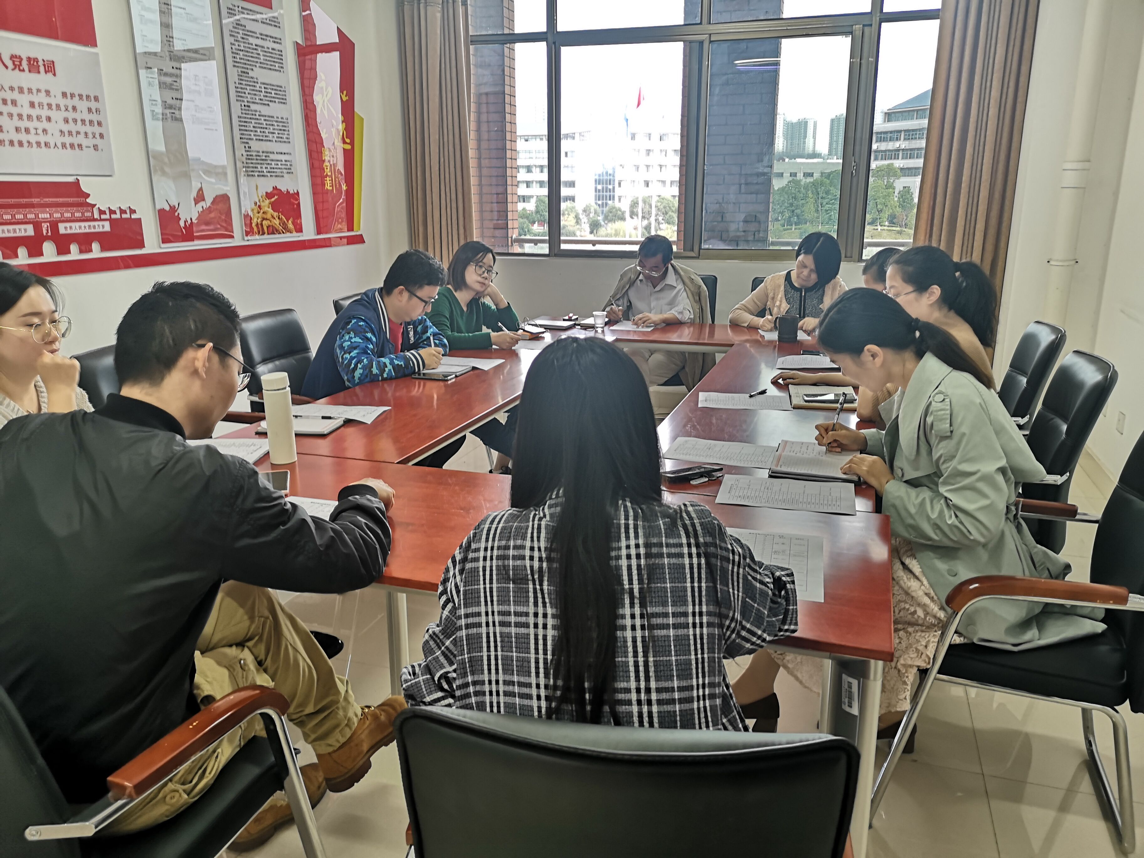 07b3274fb8e1488292d8946b54ee4f38.jpg 07b3274fb8e1488292d8946b54ee4f38.jpg