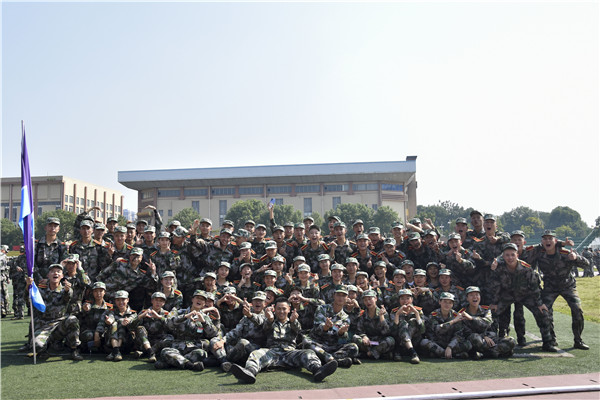 e237aacb6ae54bfd8090ede88b3fa2cf.jpg DSC_4147.jpg