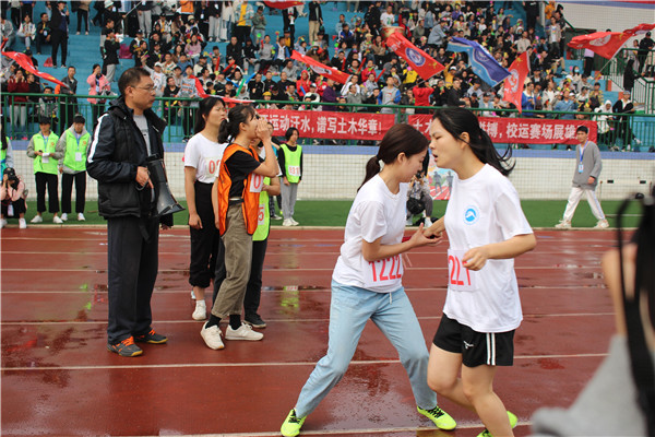 1f68d925527a4c2f856f919046c102a6.png 图片1.png