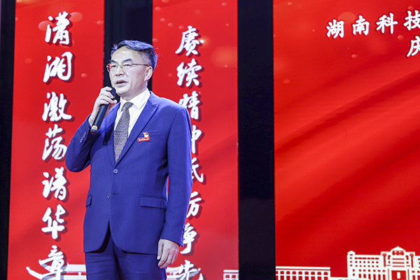 9d6693fbacc74393ba4b403d8c875ffc.jpg _MG_5819.JPG