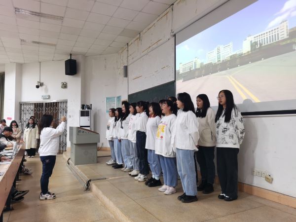 59ec427674184ed4b508df0b9b5ac04d.jpg 合唱3.jpg