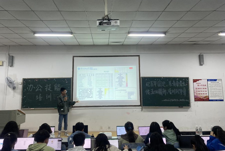 62ec0b75af854b21aa0ad3e835301343.png 图片2.png