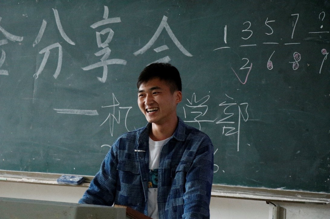 e7b7812cfd5d484faec886233c99d62c.jpg 分享考公经验.jpg