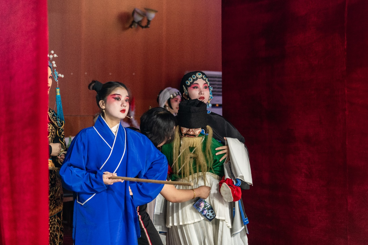 08ecdb7f8f66412fb58f40f40b86d4e7.png 08ecdb7f8f66412fb58f40f40b86d4e7.png