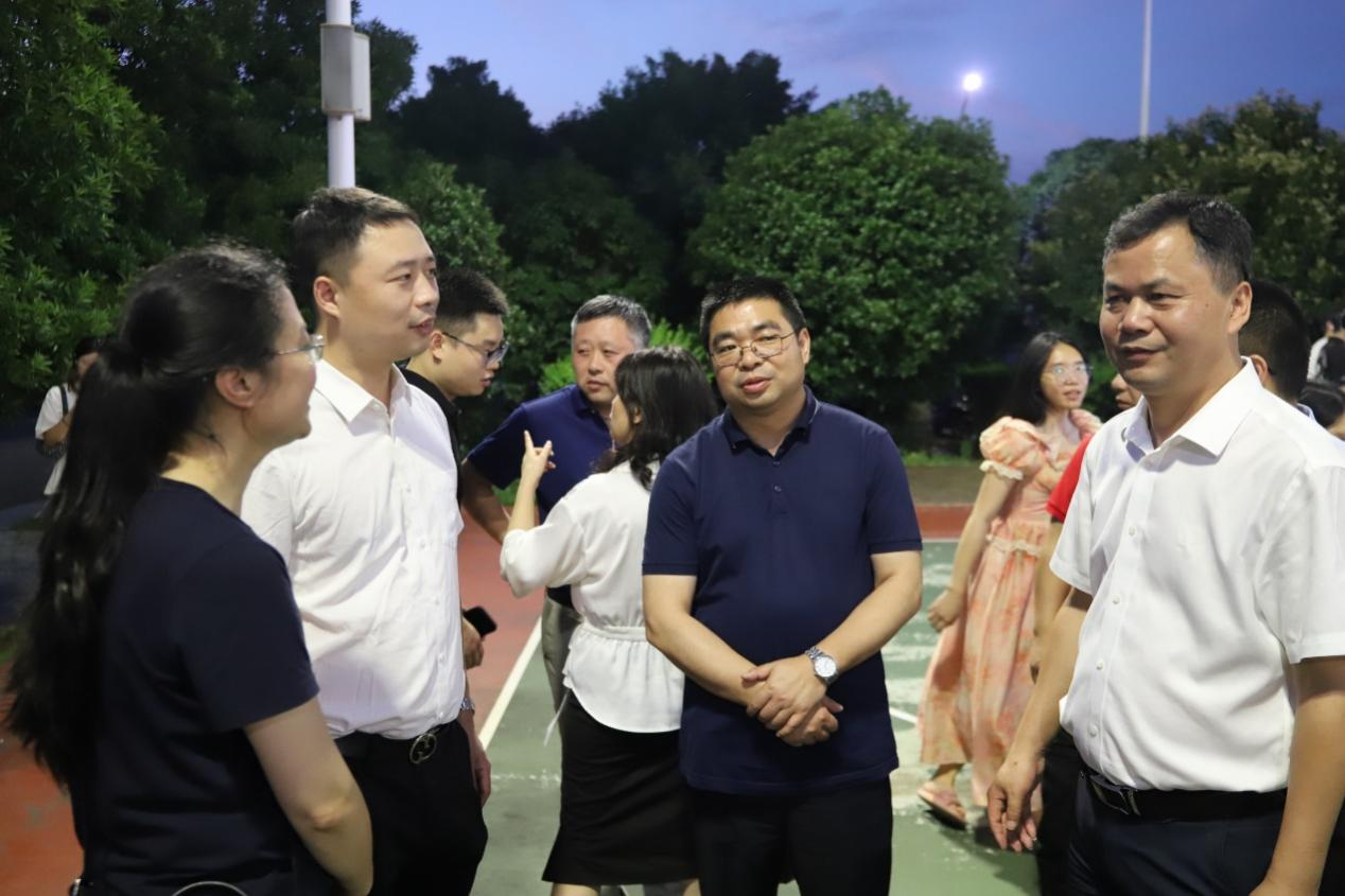 596f3ef2c89b4195b046c19d05328183.png 596f3ef2c89b4195b046c19d05328183.png