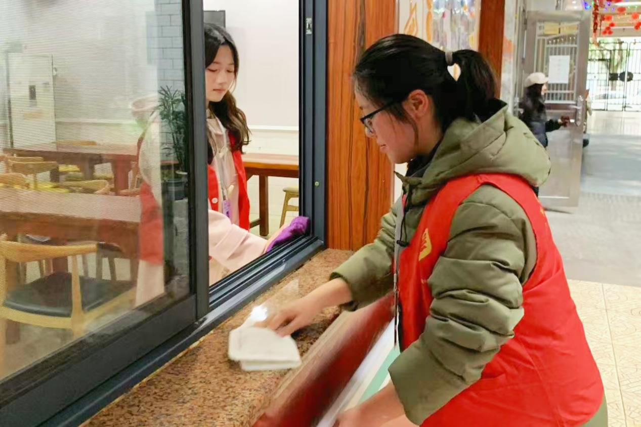 44ddcc8db1a740cdad9f91fe1aa517ae.png 44ddcc8db1a740cdad9f91fe1aa517ae.png