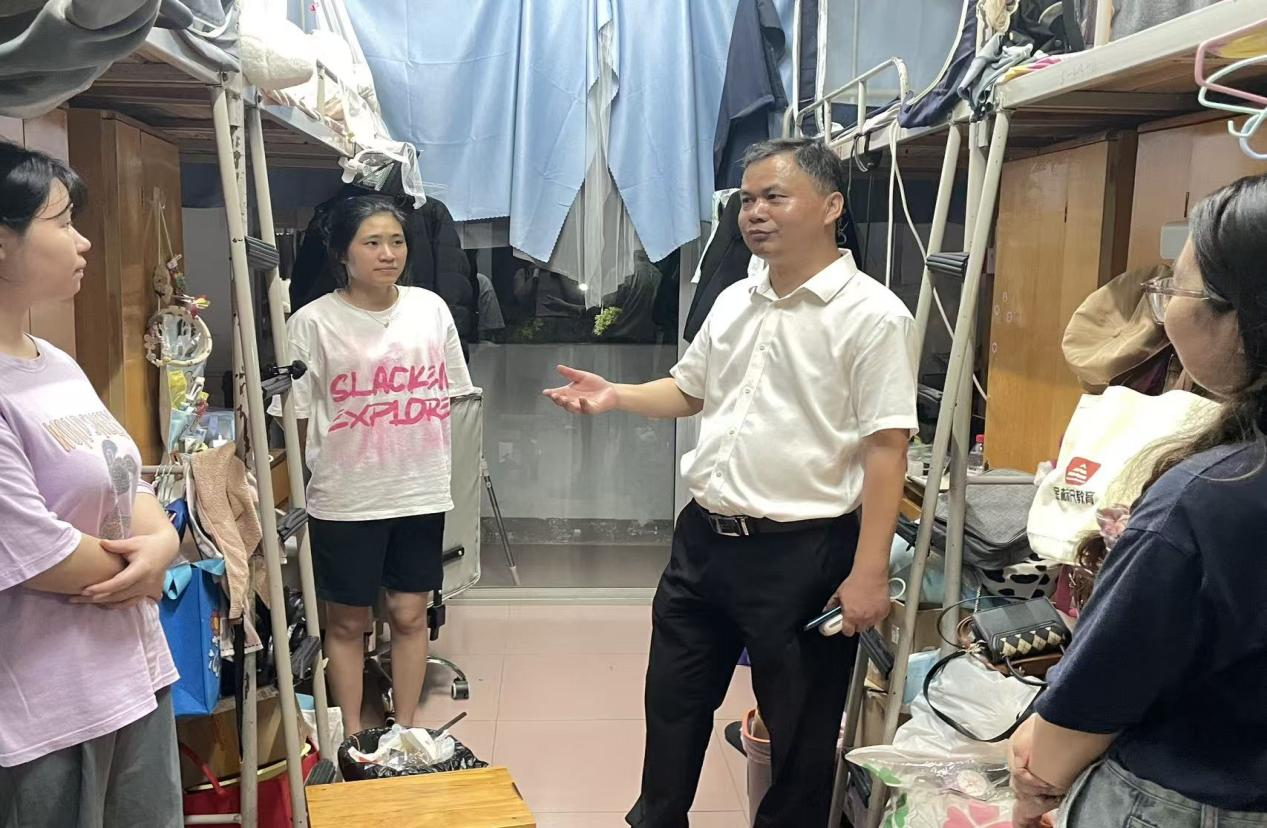 e1dcc825ee374c5b90ba5f6367c16ec1.png e1dcc825ee374c5b90ba5f6367c16ec1.png